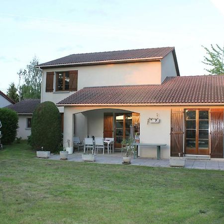 Bed and Breakfast Les écureuils Tramoyes Esterno foto